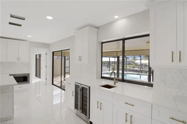 Wet bar