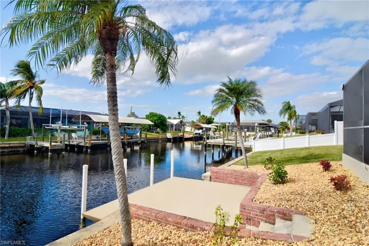 Dock