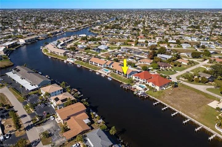 3736 Se 12th Ave 101, Cape Coral, Florida 33904
