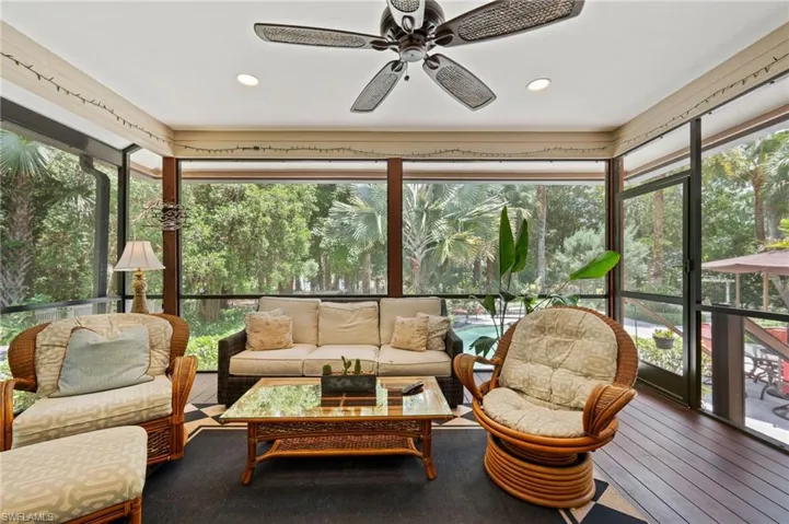 5070  Tamarind Ridge  DR, Naples, FL 34119