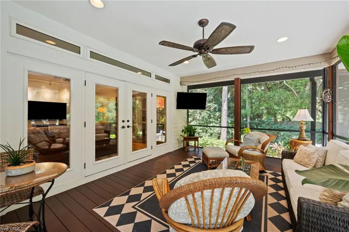 5070  Tamarind Ridge  DR, Naples, FL 34119