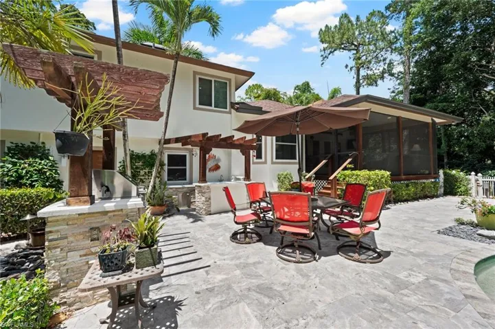 5070  Tamarind Ridge  DR, Naples, FL 34119