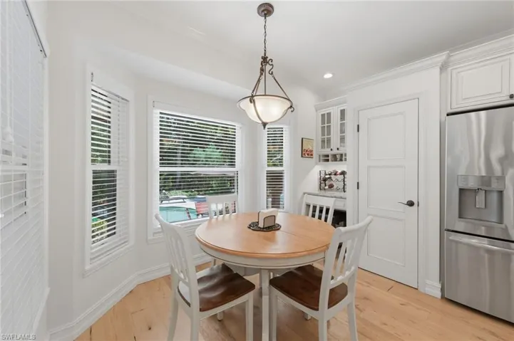 5070  Tamarind Ridge  DR, Naples, FL 34119