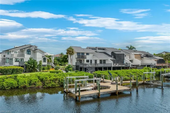 17036 Marina Cove Ln, Fort Myers, Florida 33908
