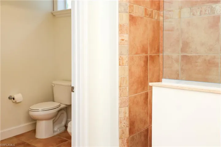 1136  6th S ST, Naples, FL 34102