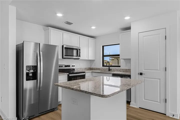 1101 Nw 21st Ter, Cape Coral Fl 33993