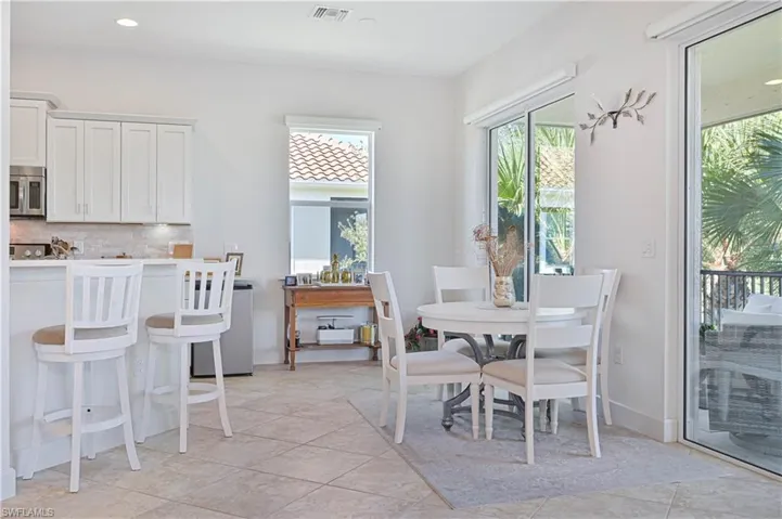 10251 Glastonbury Cir # 201, Fort Myers, Florida 33913