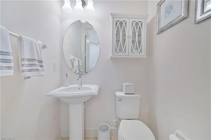 10251 Glastonbury Cir # 201, Fort Myers, Florida 33913