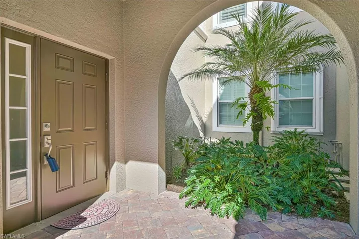 10251 Glastonbury Cir # 201, Fort Myers, Florida 33913