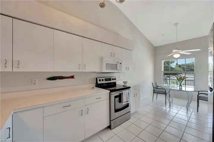 2285 Harmony LN # 203, NAPLES FL 34109