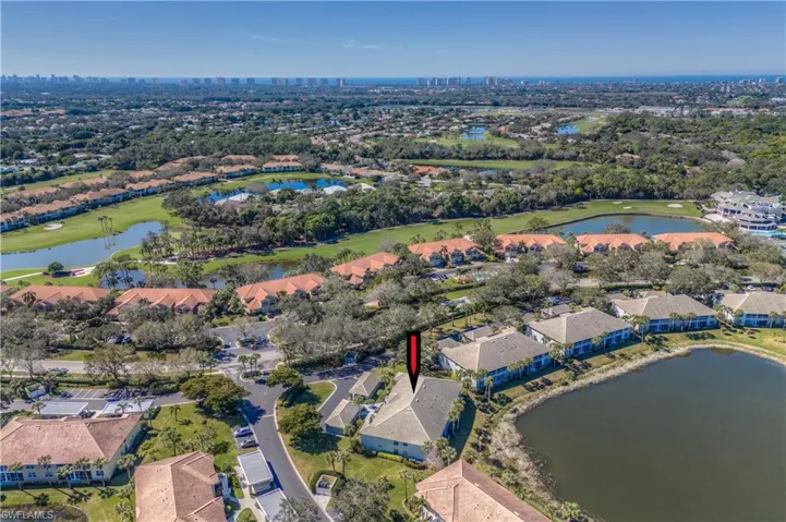 Located on a lake with the golf course beyond. The Gukf of Mexico is only a few miles away!