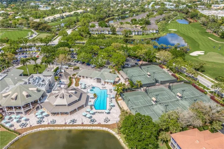 2285 Harmony LN # 203, NAPLES FL 34109
