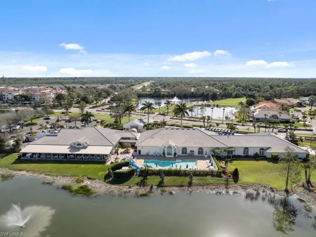91  Glen Eagle  CIR, Naples, FL 34104