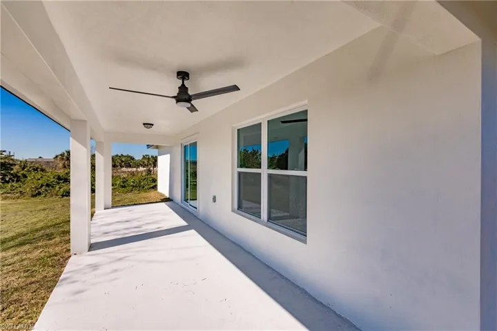 View of patio / terrace with ceiling fan