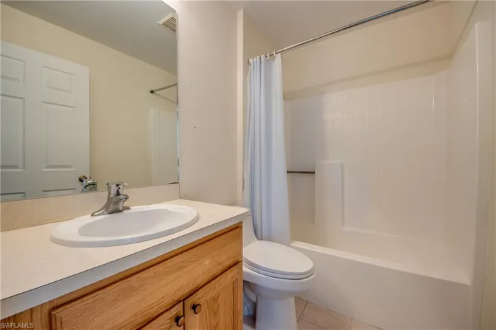 516 Nw 26th Ter, Cape Coral, Florida 33993