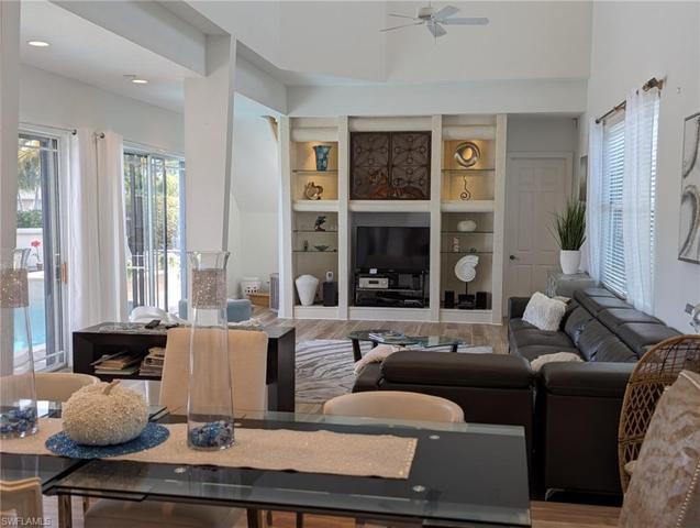 9625 6th ST N, NAPLES FL 34108