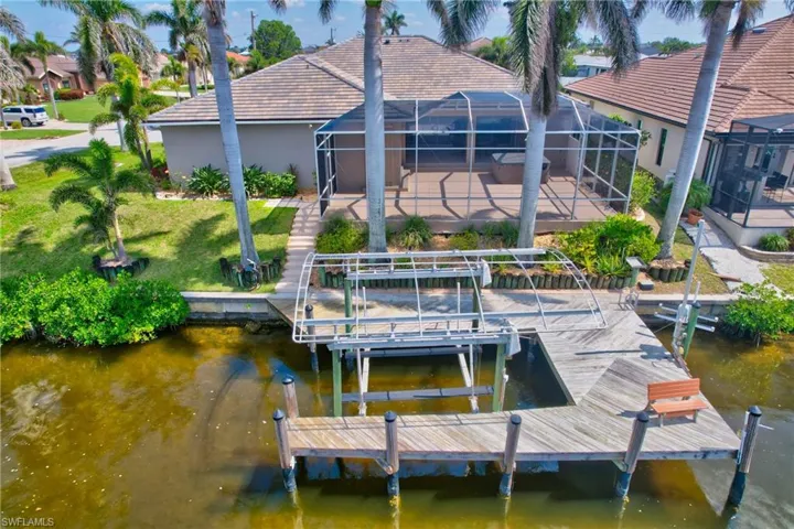 15 min to Gulf. 3BR 3BA