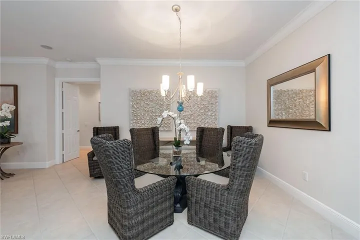 9110 Cascada Way # 201, Naples, Florida 34114
