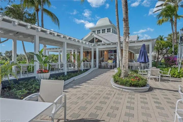 9110 Cascada Way # 201, Naples, Florida 34114