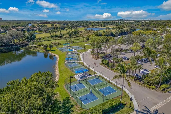 9110 Cascada Way # 201, Naples, Florida 34114