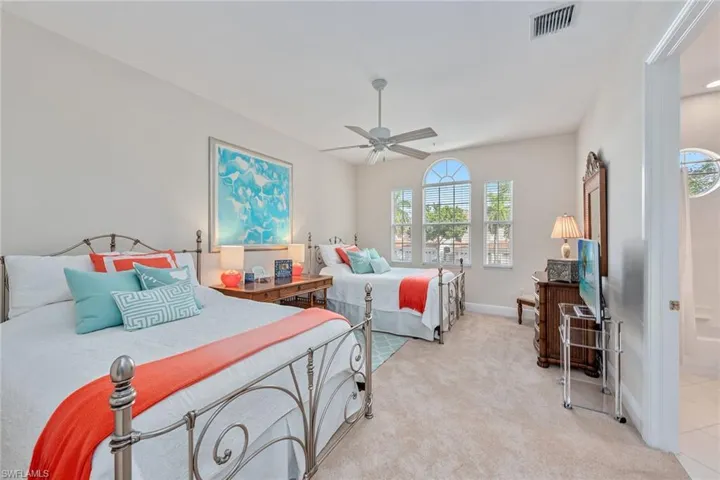 9110 Cascada Way # 201, Naples, Florida 34114