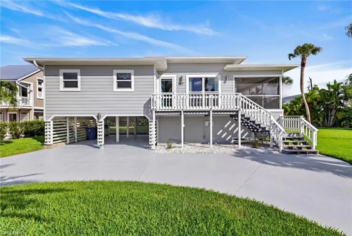 167 Mandalay Rd, Fort Myers Beach, Florida 33931