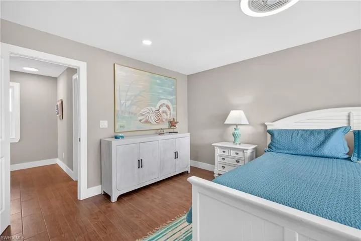 167 Mandalay Rd, Fort Myers Beach, Florida 33931