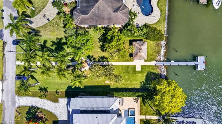 167 Mandalay Rd, Fort Myers Beach, Florida 33931