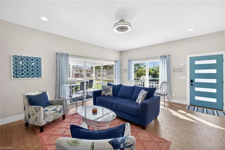 167 Mandalay Rd, Fort Myers Beach, Florida 33931