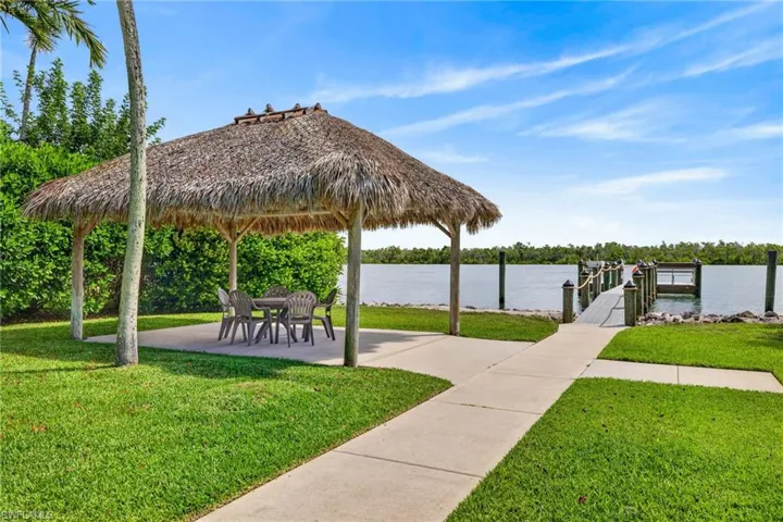 167 Mandalay Rd, Fort Myers Beach, Florida 33931