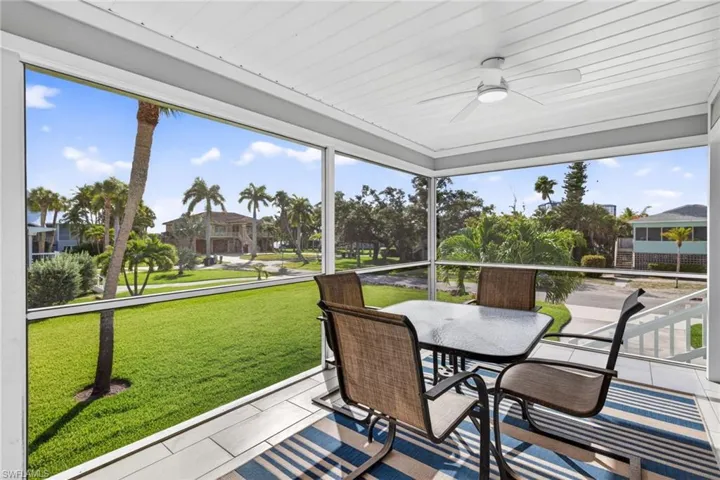 167 Mandalay Rd, Fort Myers Beach, Florida 33931