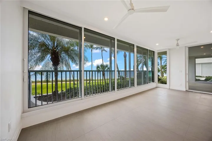 4301  Gulf Shore N BLVD, Naples, FL 34103