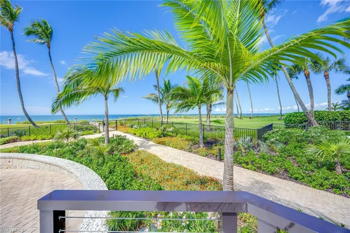 4301  Gulf Shore N BLVD, Naples, FL 34103