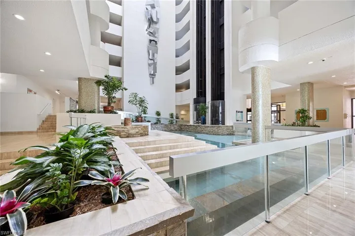 4301  Gulf Shore N BLVD, Naples, FL 34103