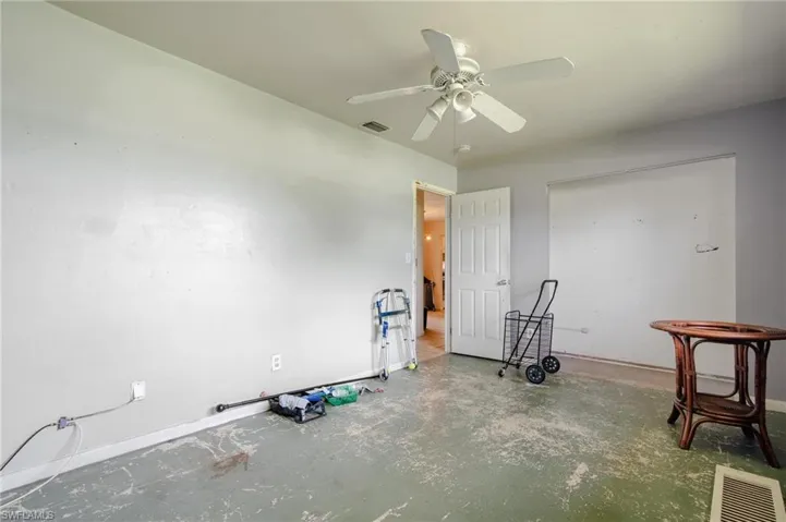 1208 Barnsdale St, Lehigh Acres, Florida 33936