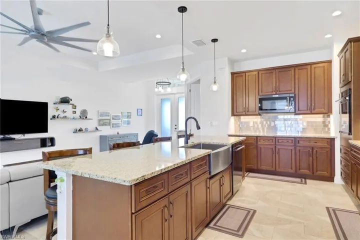 2422 Old Burnt Store Rd N, Cape Coral, Florida 33993