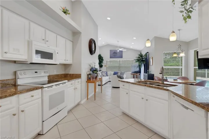 505 Raven Way, Naples, Florida 34110