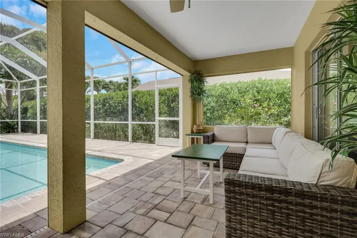 505 Raven Way, Naples, Florida 34110