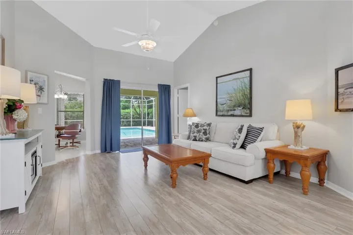 505 Raven Way, Naples, Florida 34110