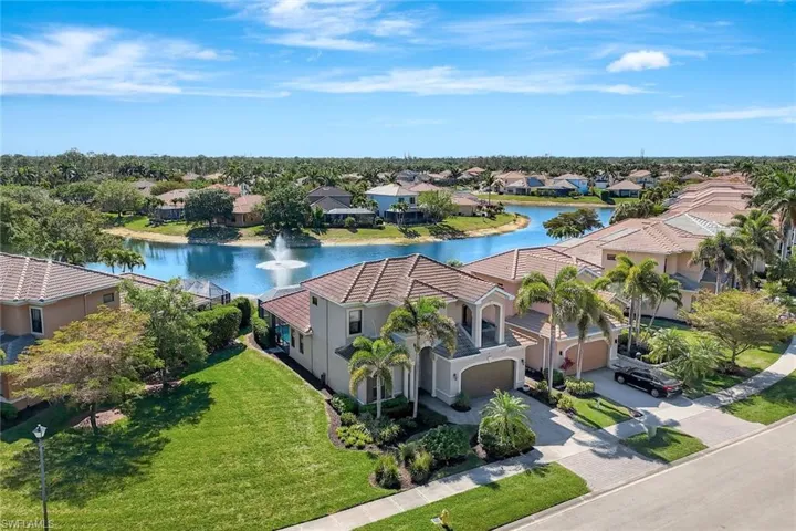 1445  Serrano  CIR, Naples, FL 34105
