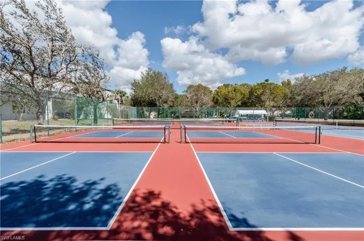 Pickleball Courts