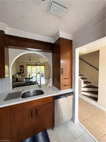 4514 Sw 8th Pl 11, Cape Coral, Florida 33914