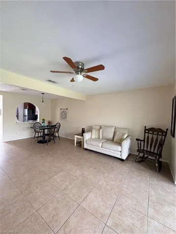 4514 Sw 8th Pl 11, Cape Coral, Florida 33914