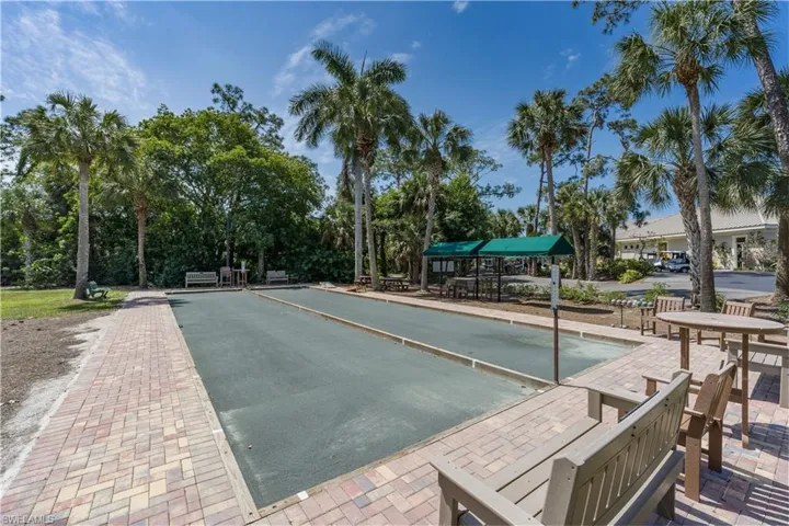 Bears Paw Bocce