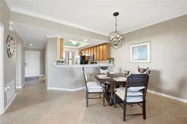 Optional Breakfast Bar overlooking the kitchen