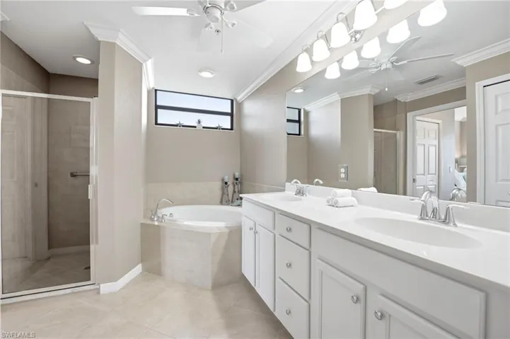 10074 Siesta Bay Dr 9816, Naples, Florida 34120