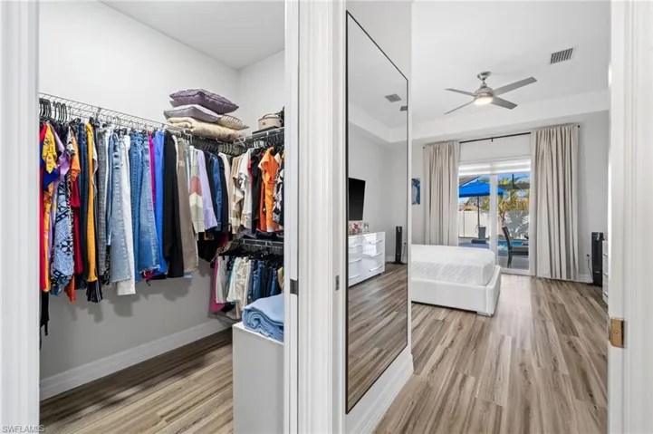 1017 15th Ter, Cape Coral, Florida 33993