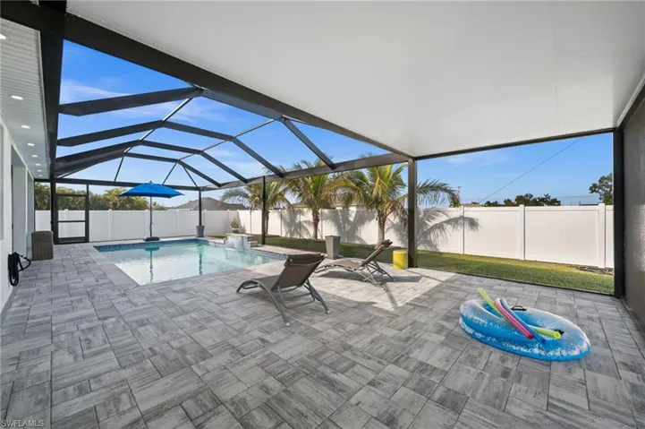 1017 15th Ter, Cape Coral, Florida 33993