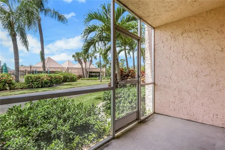 200 Forest Lakes Blvd 108, Naples, Florida 34105