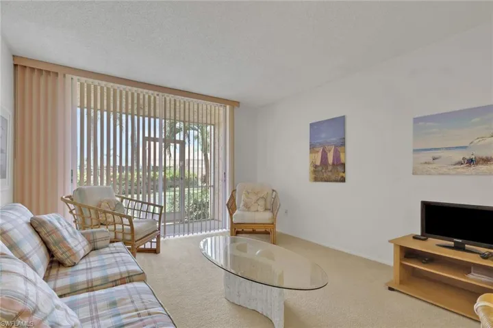 200 Forest Lakes Blvd 108, Naples, Florida 34105